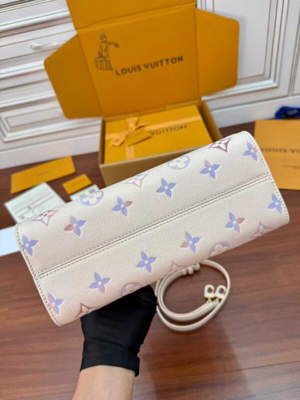 LOUIS VUITTON OnTheGo PM M25770