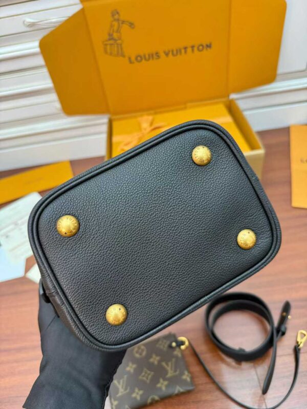 LOUIS VUTTON Low Key All In BB Bag