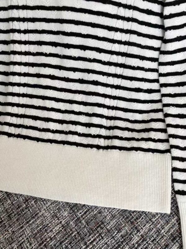 CHANEL Knitted sweaters