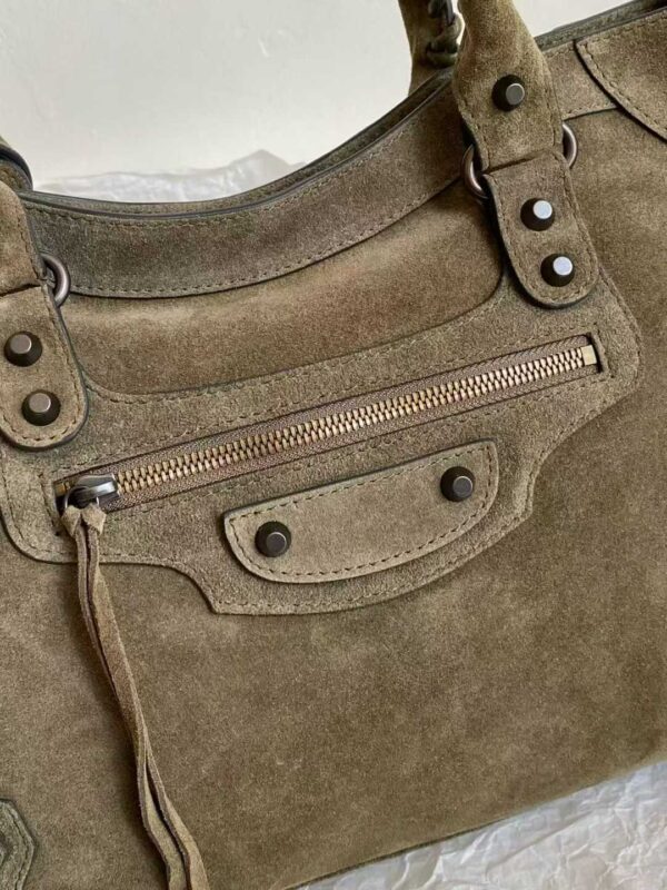 BALENCIAGA Women's Le City Bag Medium in Khaki