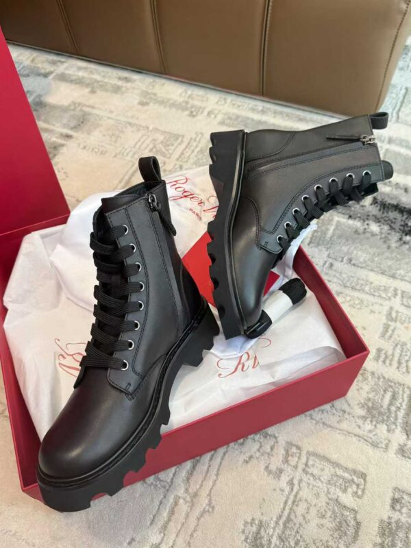 RV VIV RANGERS TRUSK Martin boots