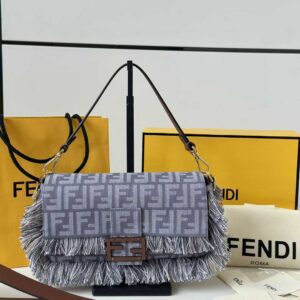 FENDI  Baguette