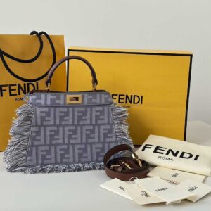 FENDI  Peekaboo ISeeU Petite