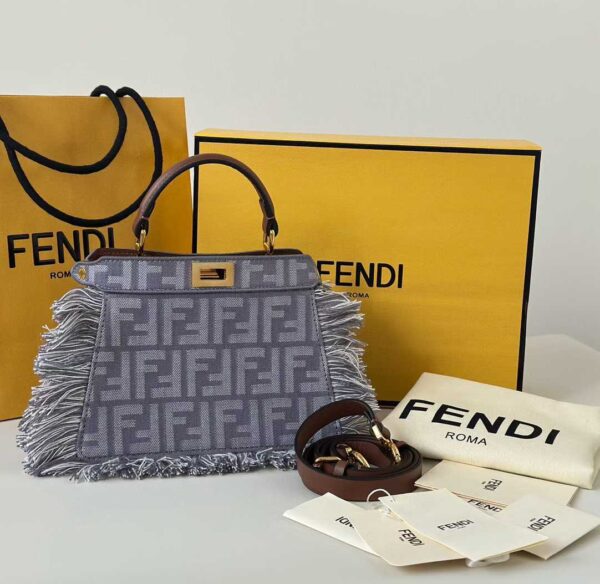 FENDI  Peekaboo ISeeU Petite