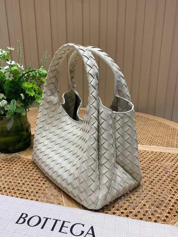 BOTTEGA  VENETA CAMPANA