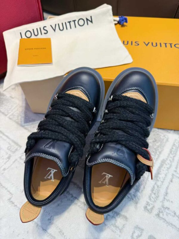 LOUIS VUITTON Vintage hiking boots