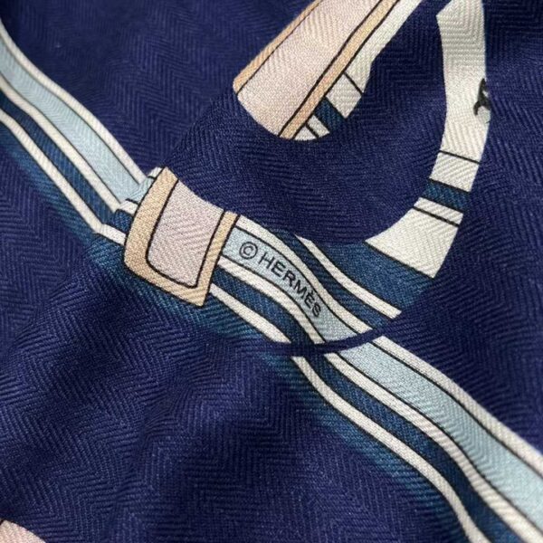 HERMES Silk scarf