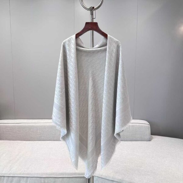 DIOR Shawl
