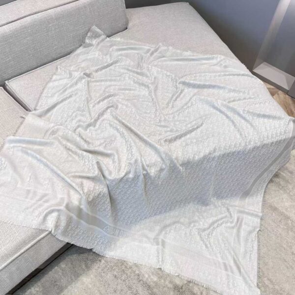 DIOR Shawl