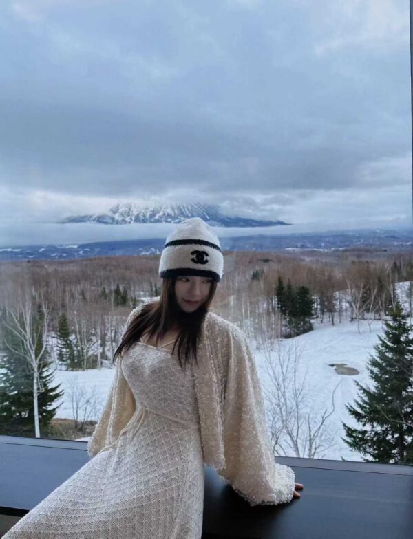 CHANEL Scarf two piece set