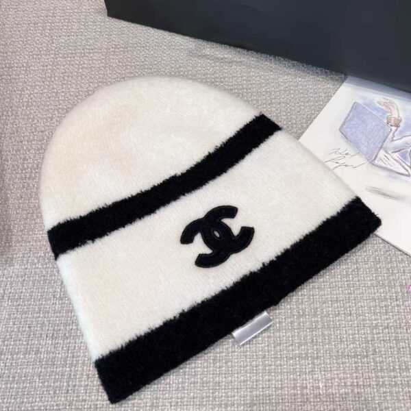 CHANEL Scarf two piece set