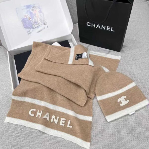 CHANEL Scarf two piece set