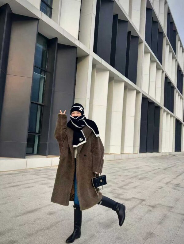 CHANEL Tweed knitted cashmere set