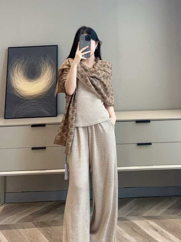 CELINE Arc de Triomphe scarf