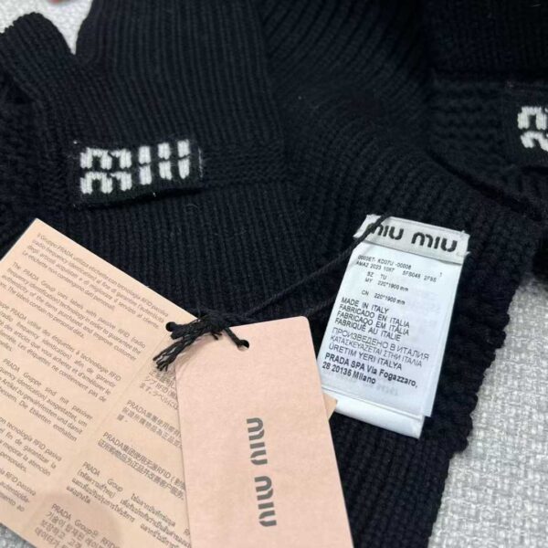 MIUMIU Knitted three-piece set