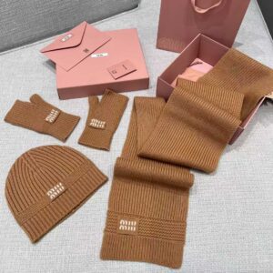 MIUMIU Knitted three-piece set