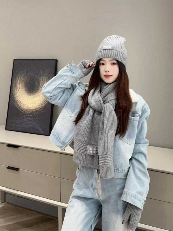 MIUMIU Knitted three-piece set