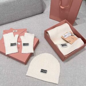 MIUMIU Knitted three-piece set