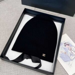 CHANEL Cold hat