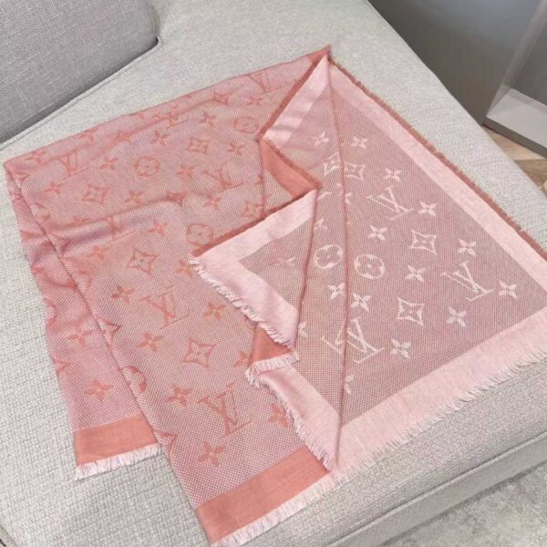LOUIS VUITTON  Shawl