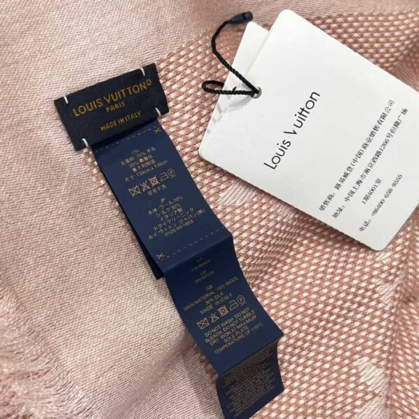LOUIS VUITTON  Shawl