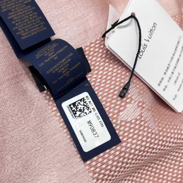 LOUIS VUITTON  Shawl