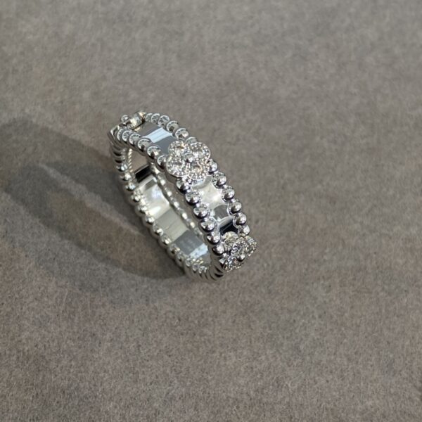 Van Cleef & Arpels Ring