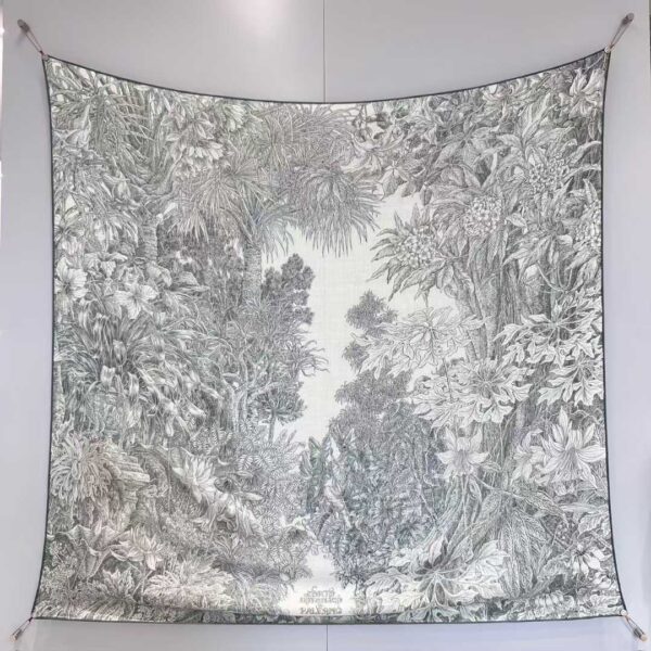 HERMES Silk scarf