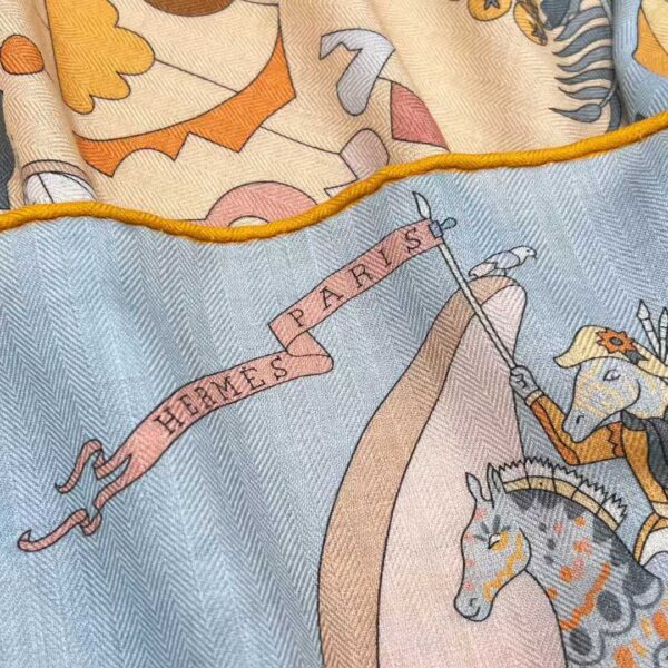 HERMES Silk scarf