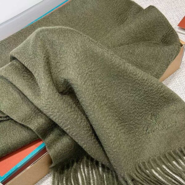 LORO PIANA Scarf