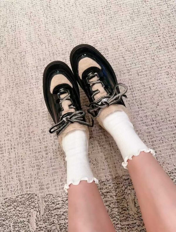 CHANEL Casual shoes