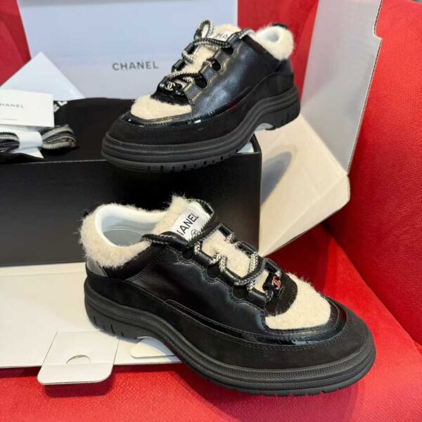 CHANEL Casual shoes