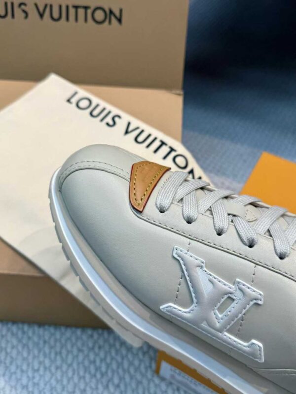 LOUIS VUITTON BUTTERSOFE  Bread shoes