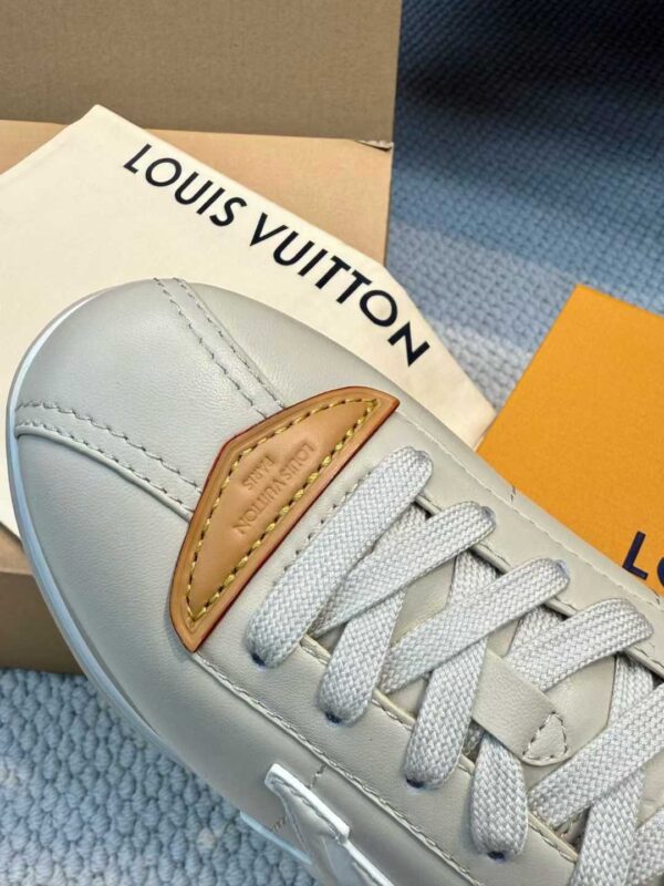 LOUIS VUITTON BUTTERSOFE  Bread shoes