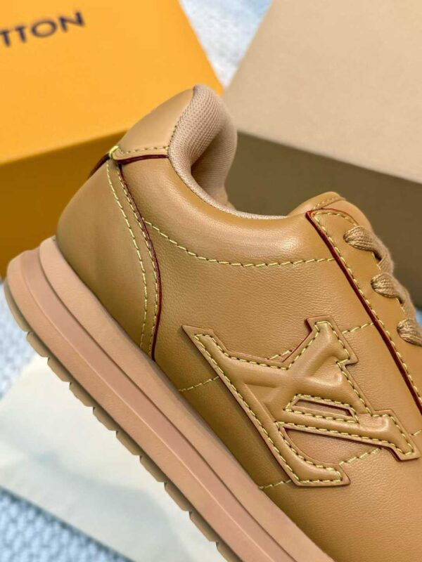 LOUIS VUITTON BUTTERSOFE  Bread shoes