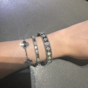 Van Cleef & Arpels bracelet
