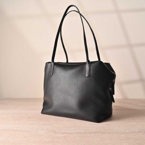 THE ROW THE ROW Marlo Leather handbags