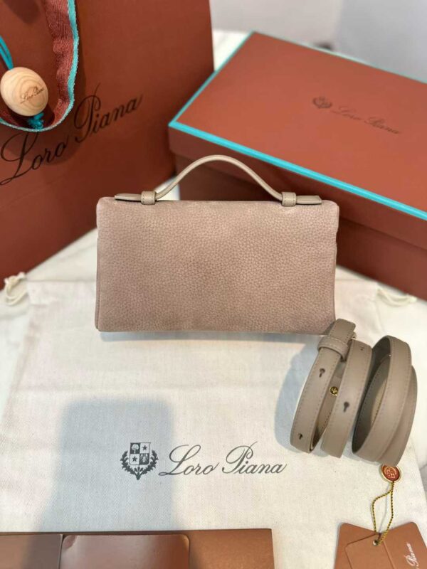 LORO PIANA Extra Pocket L19