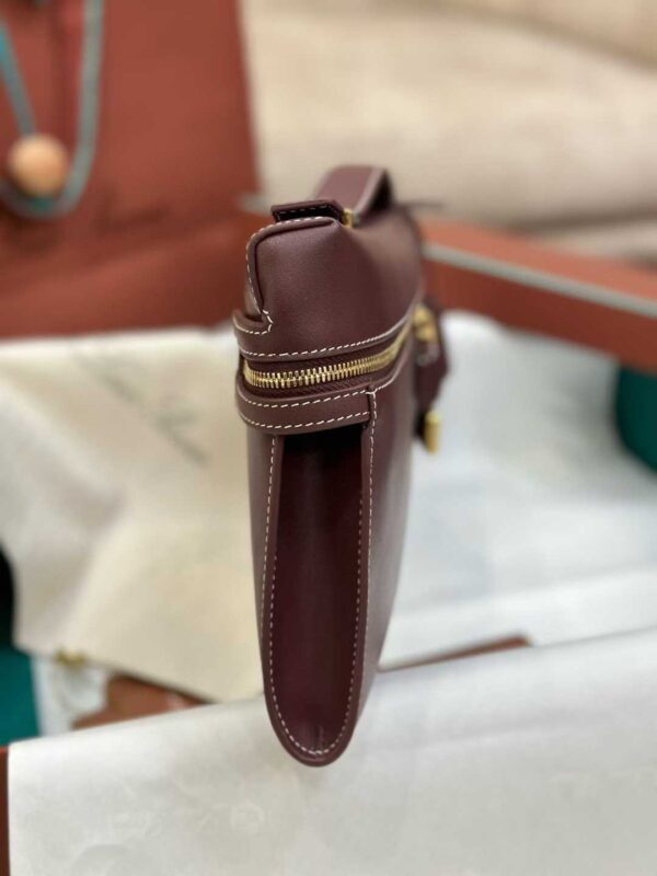 Loro piana Extra Clutch L36