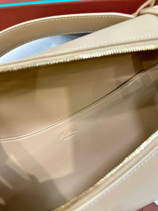 Loro piana Extra Clutch L36