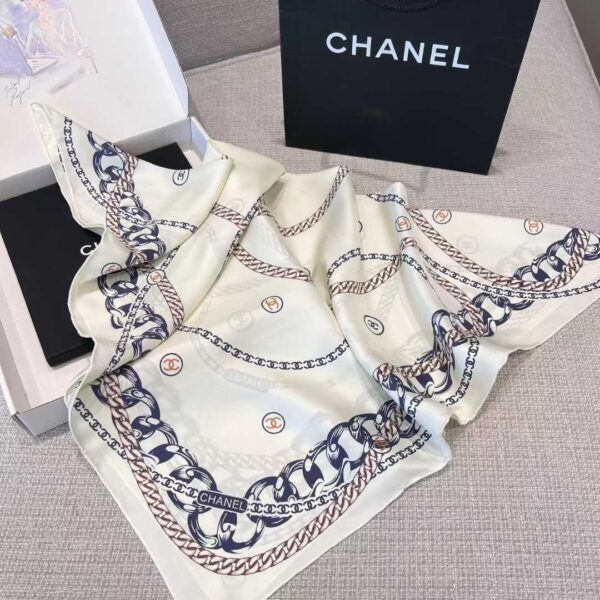 CHANEL  Silk scarf