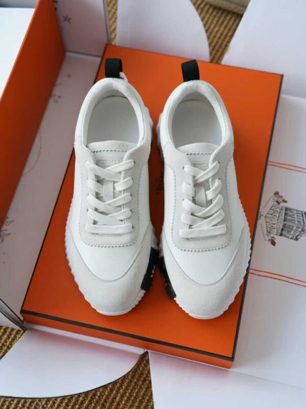 HERMES Sneakers