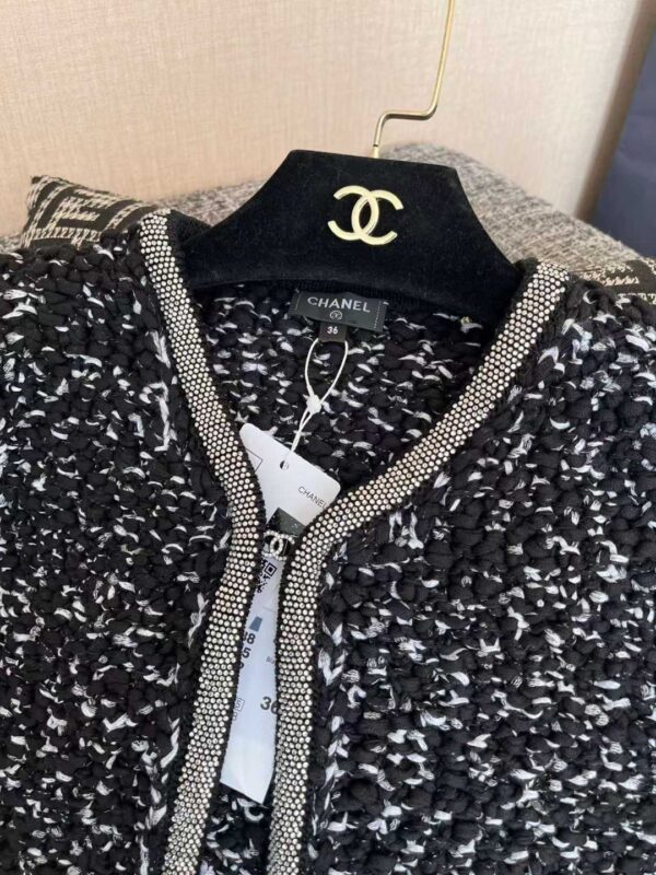 CHANEL Jacket