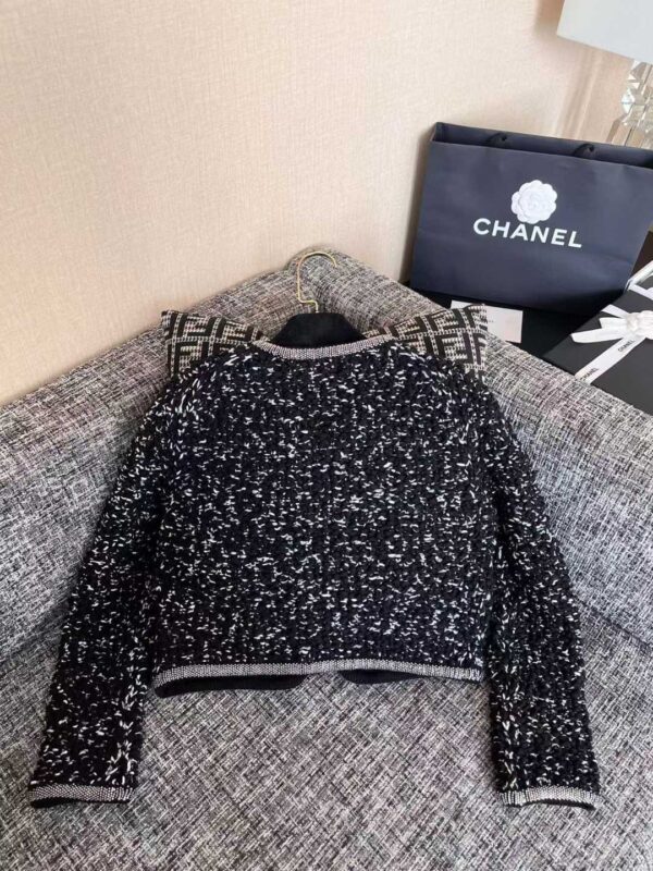 CHANEL Jacket
