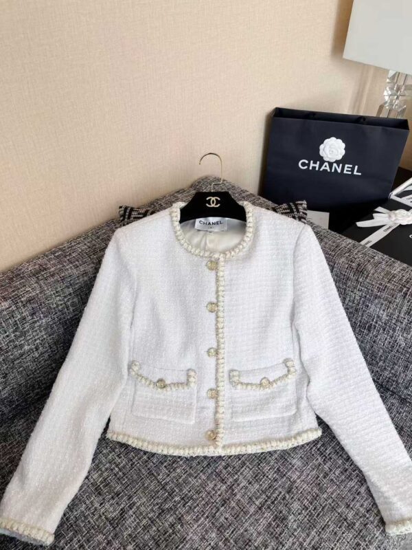CHANEL Jacket