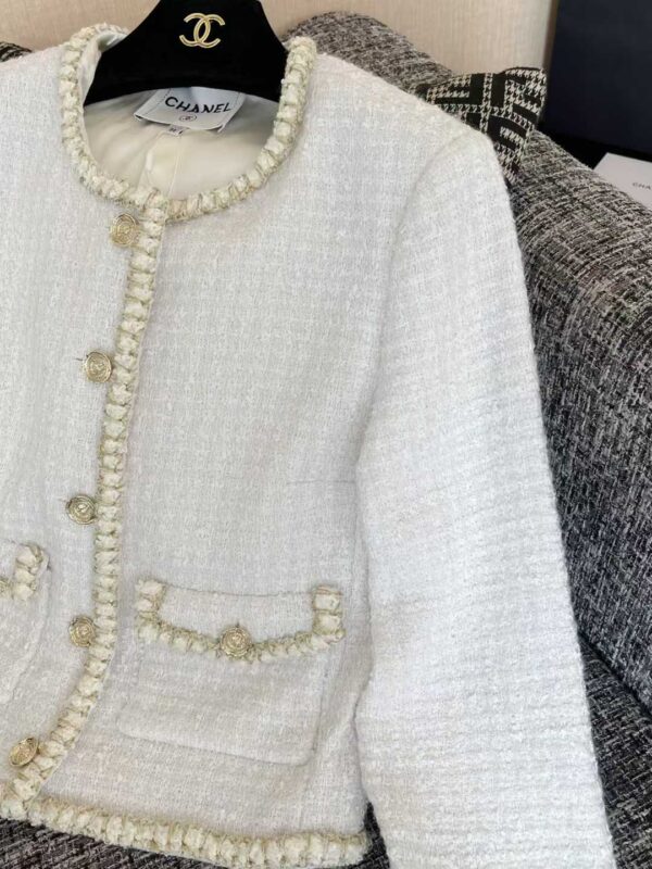 CHANEL Jacket