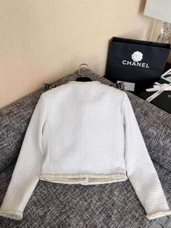 CHANEL Jacket