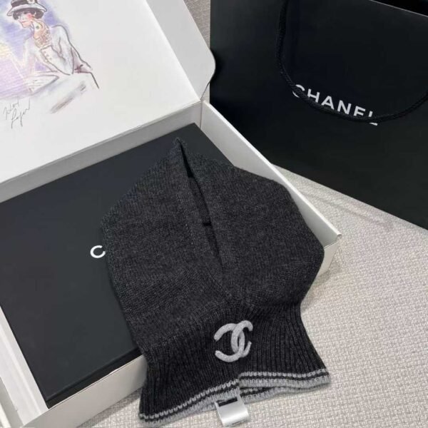 CHANEL Cold hat