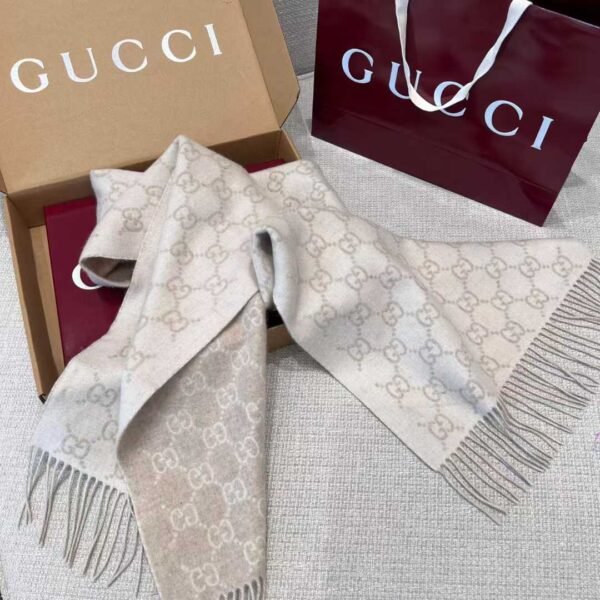 GUCCI Silk scarf