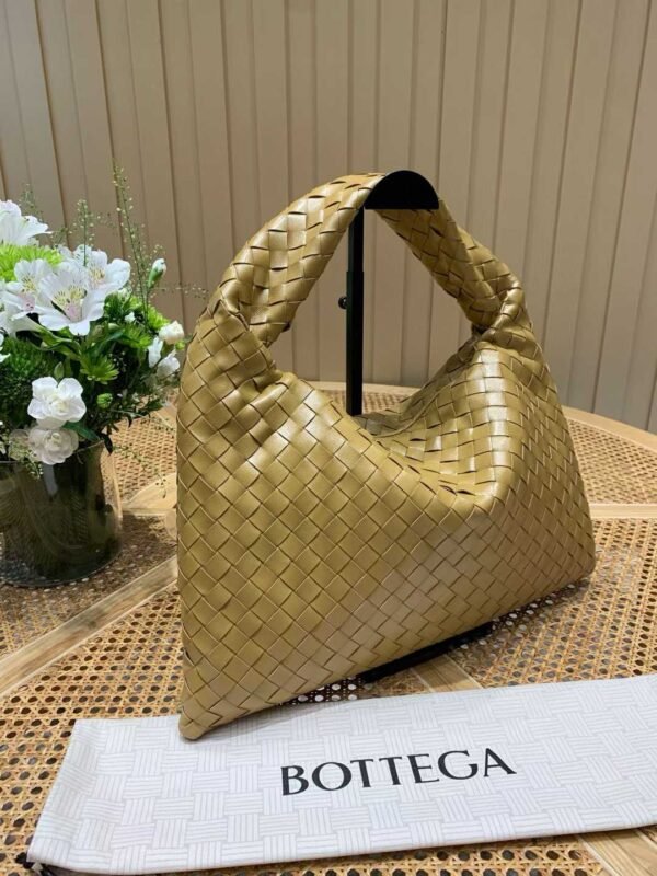 BOTTEGA VENETA HOP